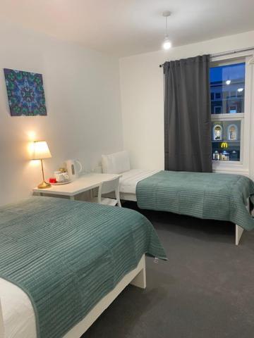 Lord Merit Guest Rooms In King'S Cross St Pancras London Eksteriør billede