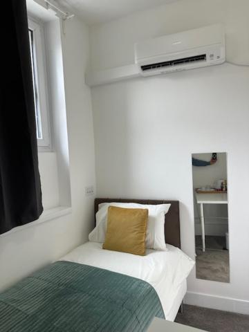Lord Merit Guest Rooms In King'S Cross St Pancras London Eksteriør billede